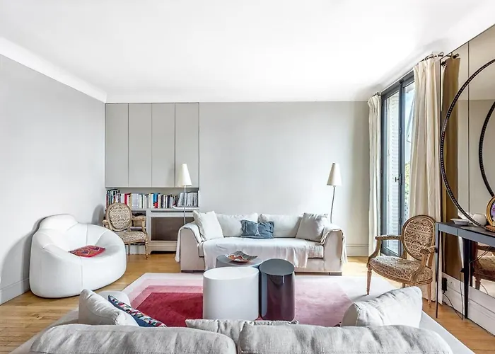 Chaillot - Luebeck I 1bdr By B'your Appartement