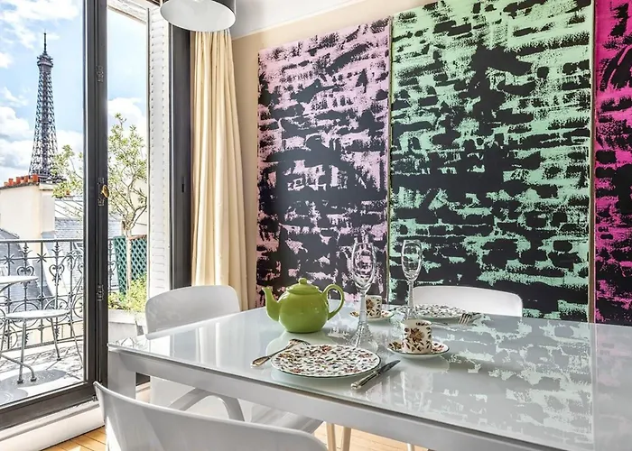 Chaillot - Luebeck I 1bdr By B'your Appartement